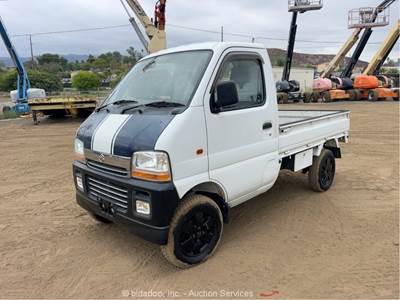 Suzuki Carry 4WD Kei Vehicle Mini Pickup Truck Flatbed UTV ATV 3-cyl MT bidadoo
