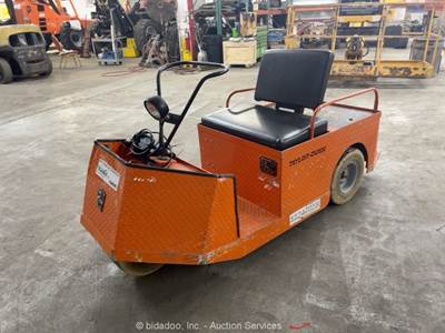 2021 Taylor-Dunn SS-025-36 Industrial Electric Utility 3-Wheel Cart bidadoo