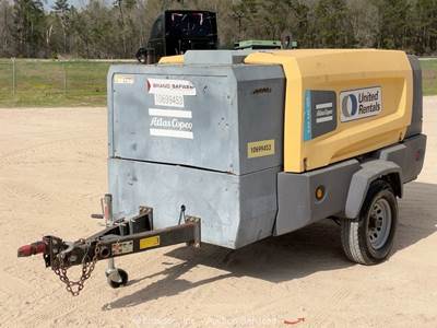 2017 Atlas Copco XAS 440 JD8 440 CFM Towable Air Compressor John Deere bidadoo