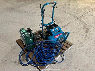 Lot of (2) Air Compressors Makita and Rolair Portable Electrical 120V bidadoo