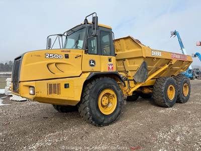2006 John Deere 250D 6x6 Articulated Dump 25-Ton Rock Truck Off-Road ADT bidadoo