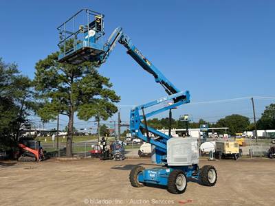 2017 Genie Z-45/25 45’ 4WD Diesel Articulating Boom Lift Manlift Aerial bidadoo