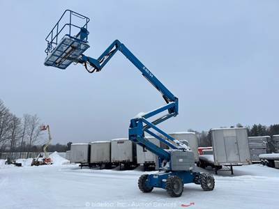 2013 Genie Z-60/34 60' 4WD Diesel Articulating Boom Lift Man Aerial Jib bidadoo