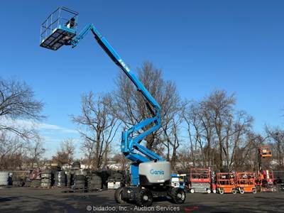 2015 Genie Z-62/40 62' 4WD Diesel Articulating Boom Lift Man Aerial bidadoo