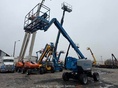 2015 Genie Z-62/40 62' 4WD Diesel Articulating Boom Lift Man Aerial bidadoo