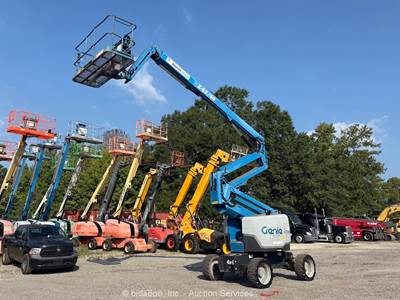2016 Genie Z-62/40 62' 4WD D/F Articulating Boom Lift Aerial Platform bidadoo
