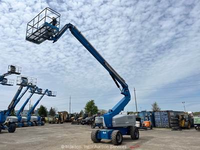 2017 Genie Z-80/60 80' 4WD Diesel Articulating Boom Lift Man Aerial bidadoo
