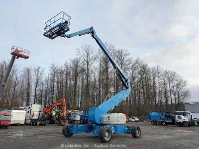 2015 Genie ZX-135/70 135' 4WD Articulating Boom Lift Man Aerial Diesel bidadoo