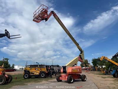 2016 JLG 800 AJ 80’ 4WD Diesel Articulating Boom Lift Aerial SkyPower bidadoo