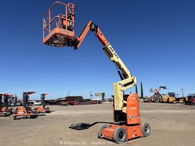 2016 JLG E300AJP 30' Electric Articulating Boom Lift Man Aerial Platform bidadoo
