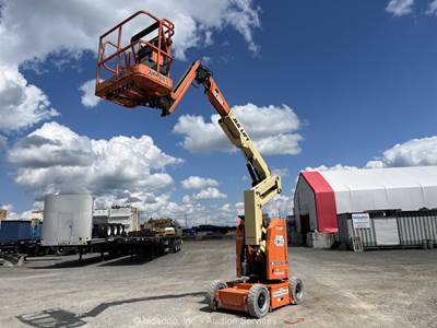 2017 JLG E300AJP 30’ Electric Articulating Boom Lift Man Aerial Hyd Jib bidadoo