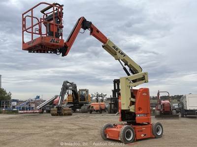 2013 JLG E300AJP 30' Electric Articulating Boom Lift Man Aerial Platform bidadoo