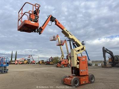 2017 JLG E300AJP 30' Electric Articulating Boom Lift Man Aerial Platform bidadoo