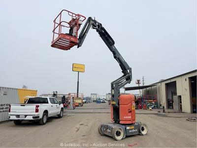 2017 Skyjack SJ30ARJE 30' Electric Articulating Boom Lift Manlift Aerial bidadoo