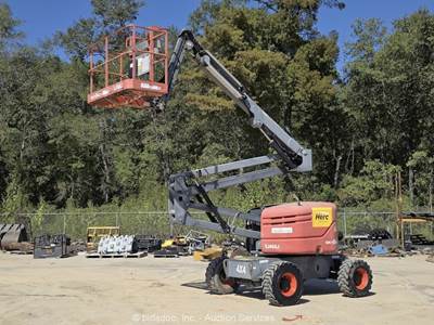 2015 Skyjack SJ46AJ 46' 4WD Diesel Articulating Boom Lift Man Aerial 4x4 bidadoo