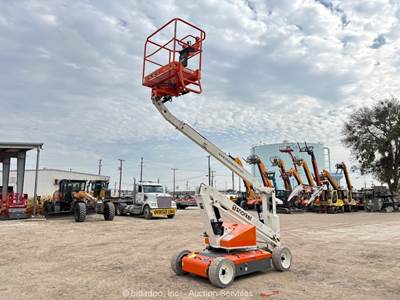 2021 Snorkel A38E 38' Electric Articulating Boom Lift Man Aerial Manlift bidadoo