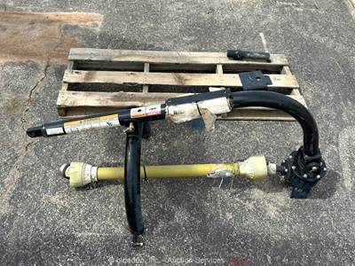2022 Bobcat 7365497 3-Point Post Hole Digger Auger Tractor Attachment bidadoo