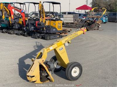 2008 Ground Hog HD 99-R Portable Post Hole Auger Digger Drill Subaru Gas bidadoo