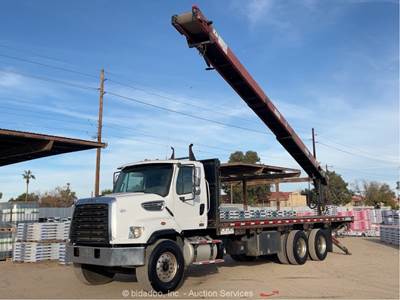2015 Freightliner 108SD T/A 28' Flatbed Conveyor Boom Truck Tractor PTO bidadoo