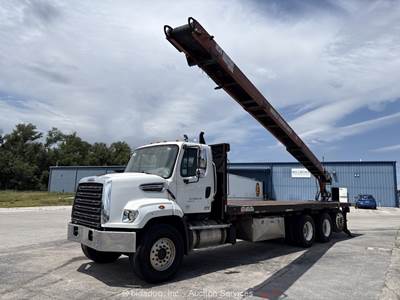 2015 Freightliner 108SD 40' Crosby Conveyor Boom 24' Flatbed Truck A/T bidadoo
