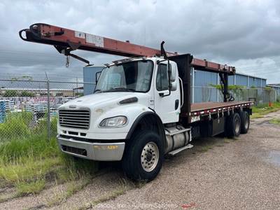 2015 Freightliner 108SD 24' Flatbed Cleasby Conveyor Boom Truck bidadoo -Repair