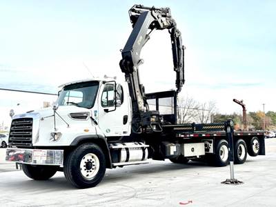 2016 Freightliner 114SD Tri/A Flatbed Hiab 322E-5 Boom Crane Truck DD13 bidadoo