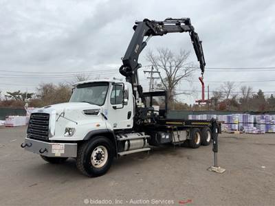 2014 Freightliner 114SD 22' Flatbed Knuckleboom Crane Truck A/T Detroit bidadoo