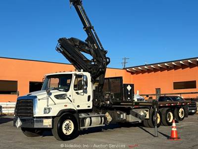 2016 Freightliner 114SD Tri/A Flatbed Boom Truck Knuckleboom Hiab 10 Ton bidadoo