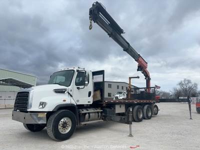 2016 Freightliner 114SD Tri/A 22' Flatbed Knuckleboom Crane Truck A/T bidadoo