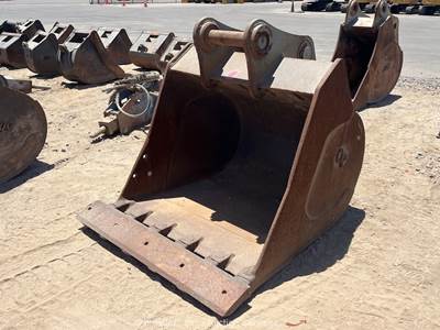 2021 CP 48" Hydraulic Excavator Cleanup Equipment Bucket Attachment bidadoo