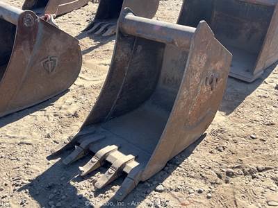 2023 CP 24" Quick Connection Pin-On Digging Bucket Equipment Attachment bidadoo