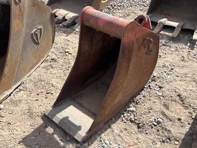 2020 Central Fabricators 12" Heavy Duty Equipment Bucket Attachment bidadoo