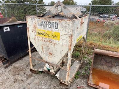 2017 Gar-Bro 4928 Clamshell Concrete Hopper Combo Bucket 1 Cubic Yard bidadoo