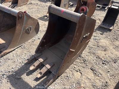 2024 TAG 24" Heavy Duty Equipment Excavator Backhoe Bucket Attachment bidadoo