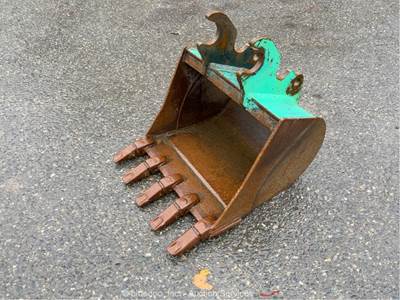 24" Compact Excavator Digging Bucket Heavy Equipment Attachment Tool bidadoo