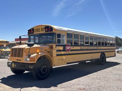 2000 International 3800 School Transportation Bus Bluebird A/T DT 466E bidadoo