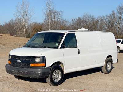 2016 Chevrolet Express 2500 Cargo Delivery Box Utility Van 4.8L A/T Gas bidadoo