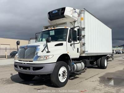 2016 International 4300 S/A Delivery Cargo Refrigerated Reefer Box Truck bidadoo