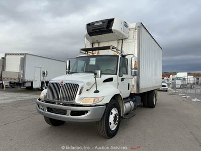 2018 International 4300 26' Box Van Carrier Refer Truck A/T Ramp Cummins bidadoo