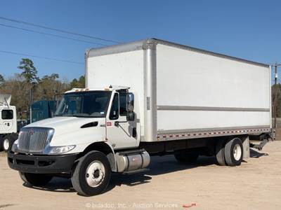 2018 International 4300 26' Delivery Van Box Truck Lift Gate A/T Cummins bidadoo