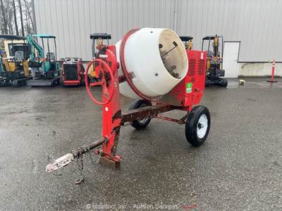 2017 Mq MC94PH8 Towable Concrete Mixer Honda GX240 Polyethylene Drum bidadoo