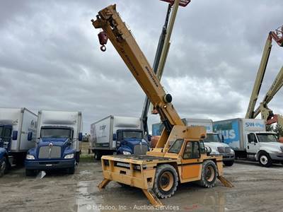 2015 Broderson IC-200-3H 15 Ton Carry Deck Crane 66' Boom Jib Cab D/F bidadoo