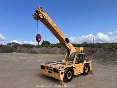 2011 Broderson IC-80-3G 18,000 lbs Carry Deck Crane 46' Boom Cab DF LMI bidadoo