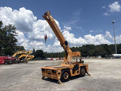 2015 Broderson IC-80-3J 9-Ton Carry Deck Crane 37' Boom Cummins Diesel bidadoo