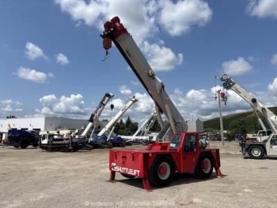 Shuttlelift 5540 30,000 lbs Carry Deck Crane 60' Boom 15' Jib Cab bidadoo