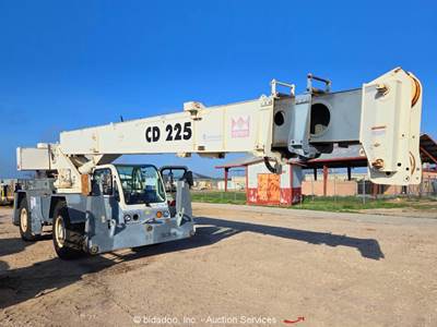 Terex CD225 25-Ton Rough Terrain Crane 67' Boom Cab Mobile -Parts/Repair