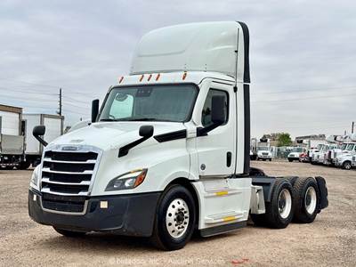2022 Freightliner Cascadia 126 T/A Truck 5th Wheel Tractor Detroit A/T bidadoo