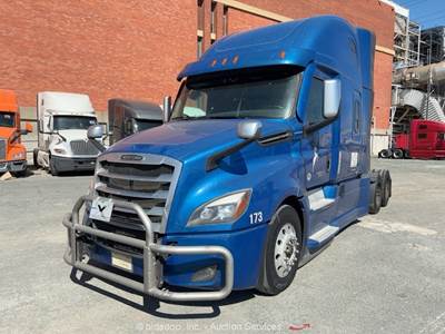 2024 Freightliner Cascadia T/A Sleeper Truck Tractor Detroit DD15 A/T bidadoo