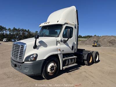 2016 Freightliner Cascadia T/A Day Cab Truck Tractor Detroit DD13 M/T bidadoo