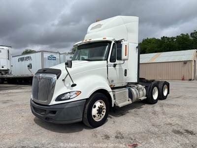 2015 International LF687 T/A Day Cab Truck Tractor Cummins A/T A/C bidadoo